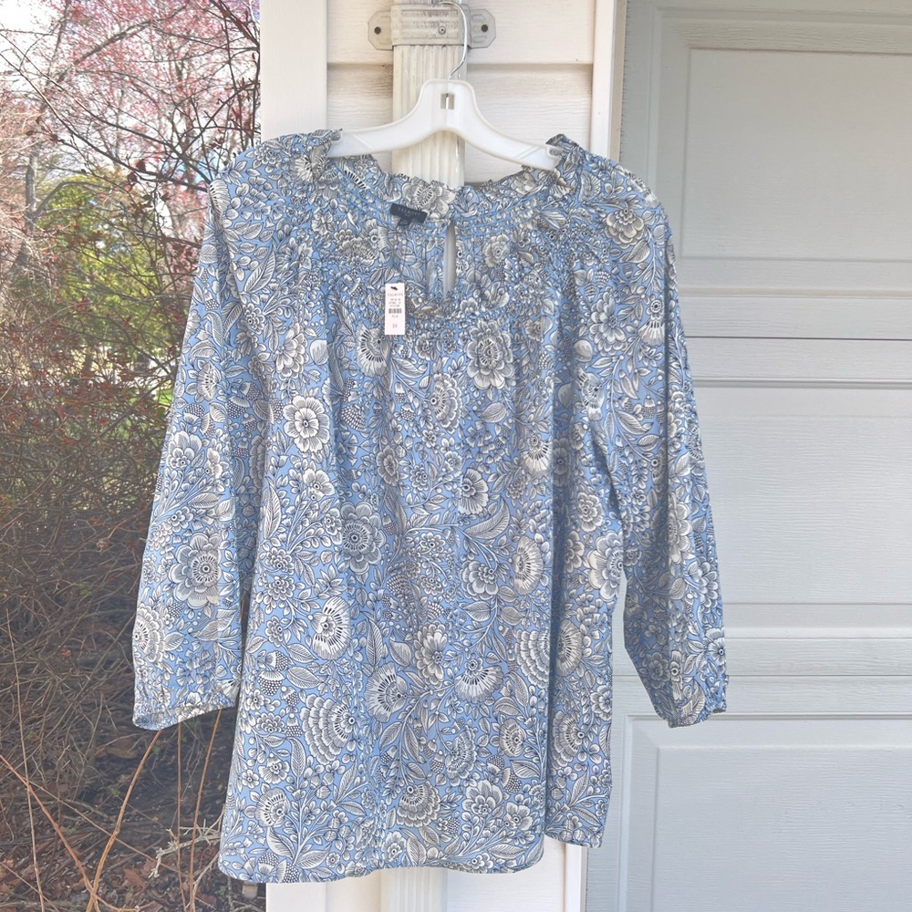 NWT Talbots Gorgeous Light Blue & White Floral Smocked Neck Blouse